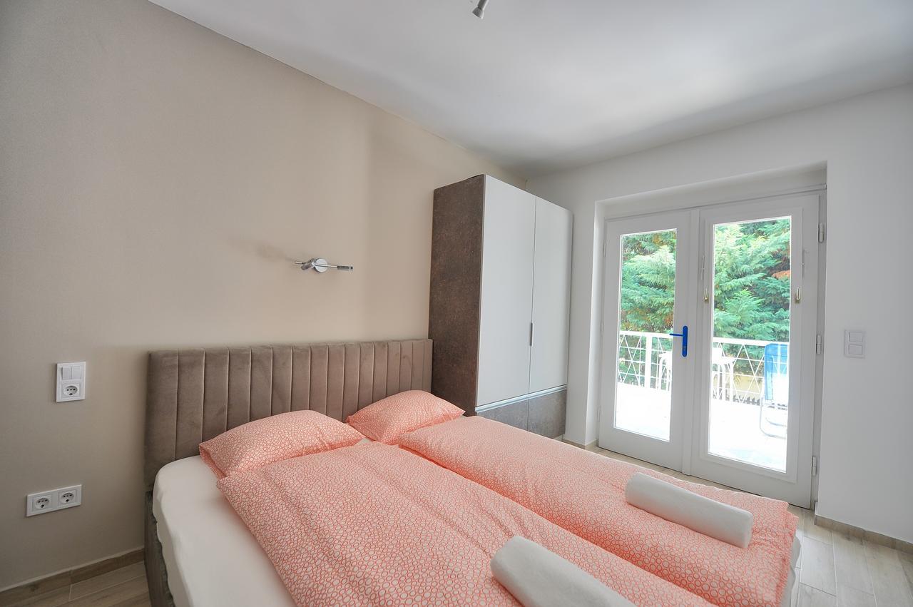 Villa Oliver 3 Шіофок Екстер'єр фото